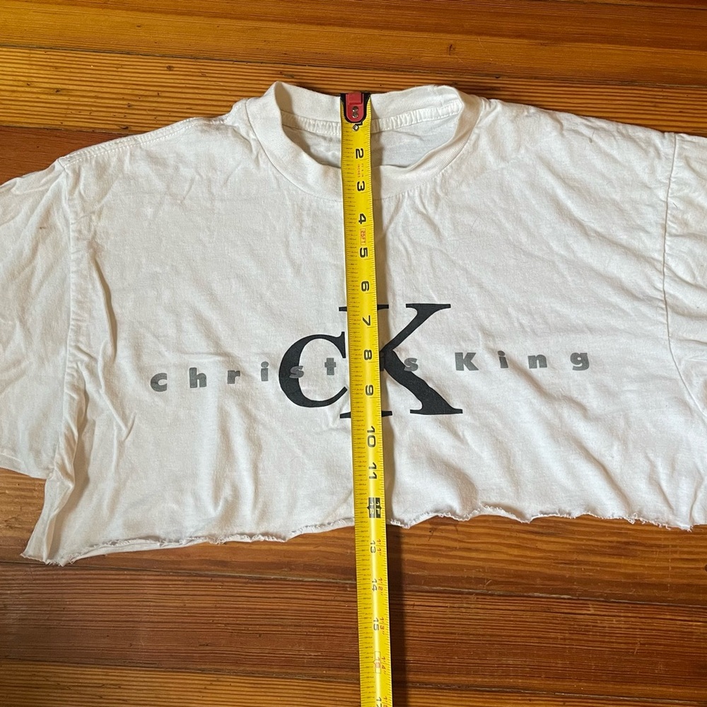 Crop Top - Picture 2 of 3